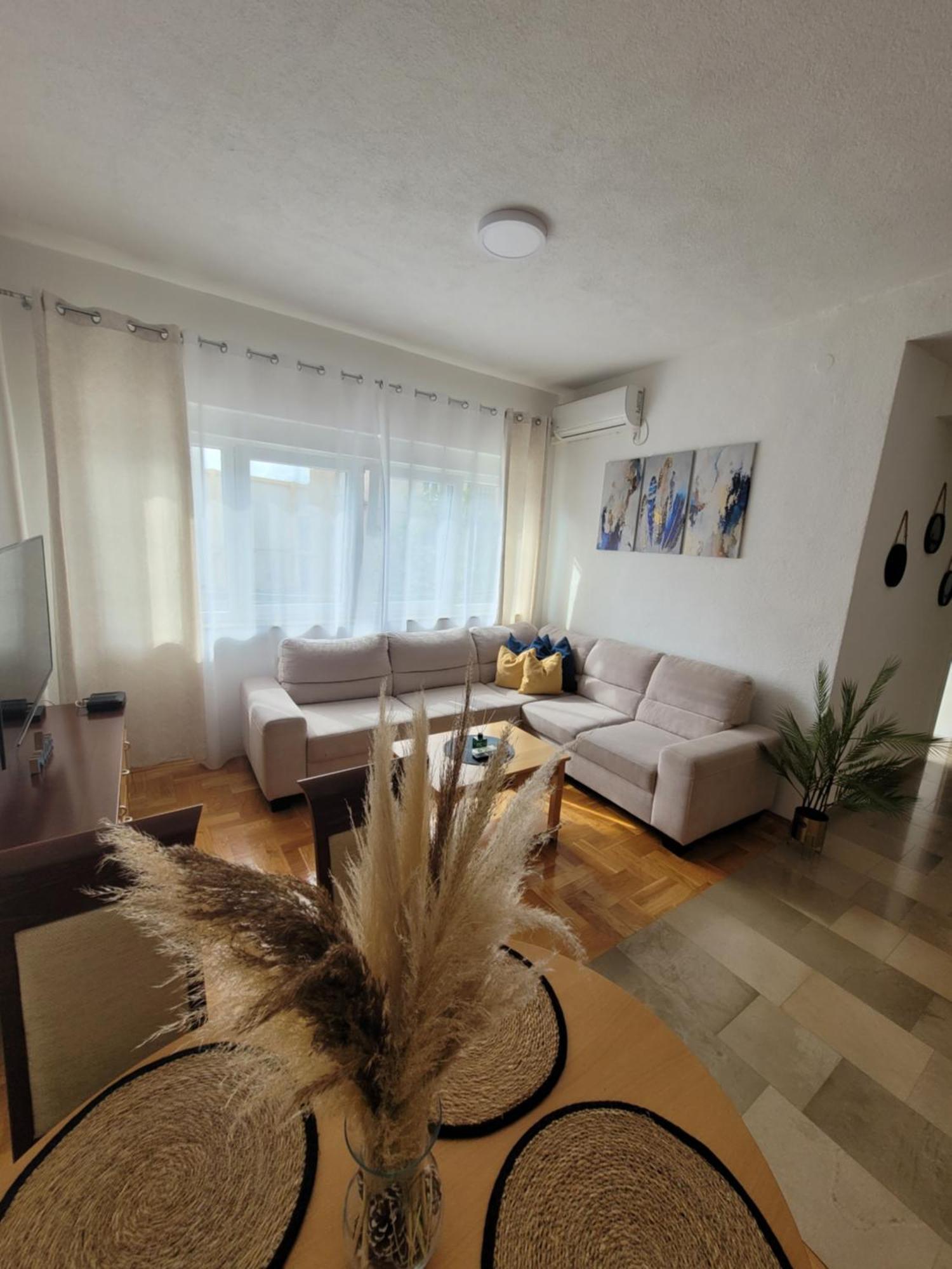 Apartman Natasa تريبينيي المظهر الخارجي الصورة